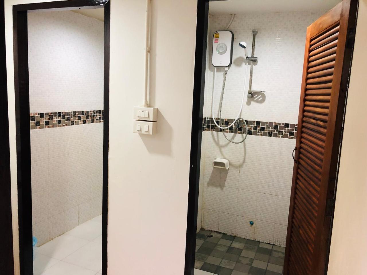 Chambre Triple avec Salle de Bains Privative